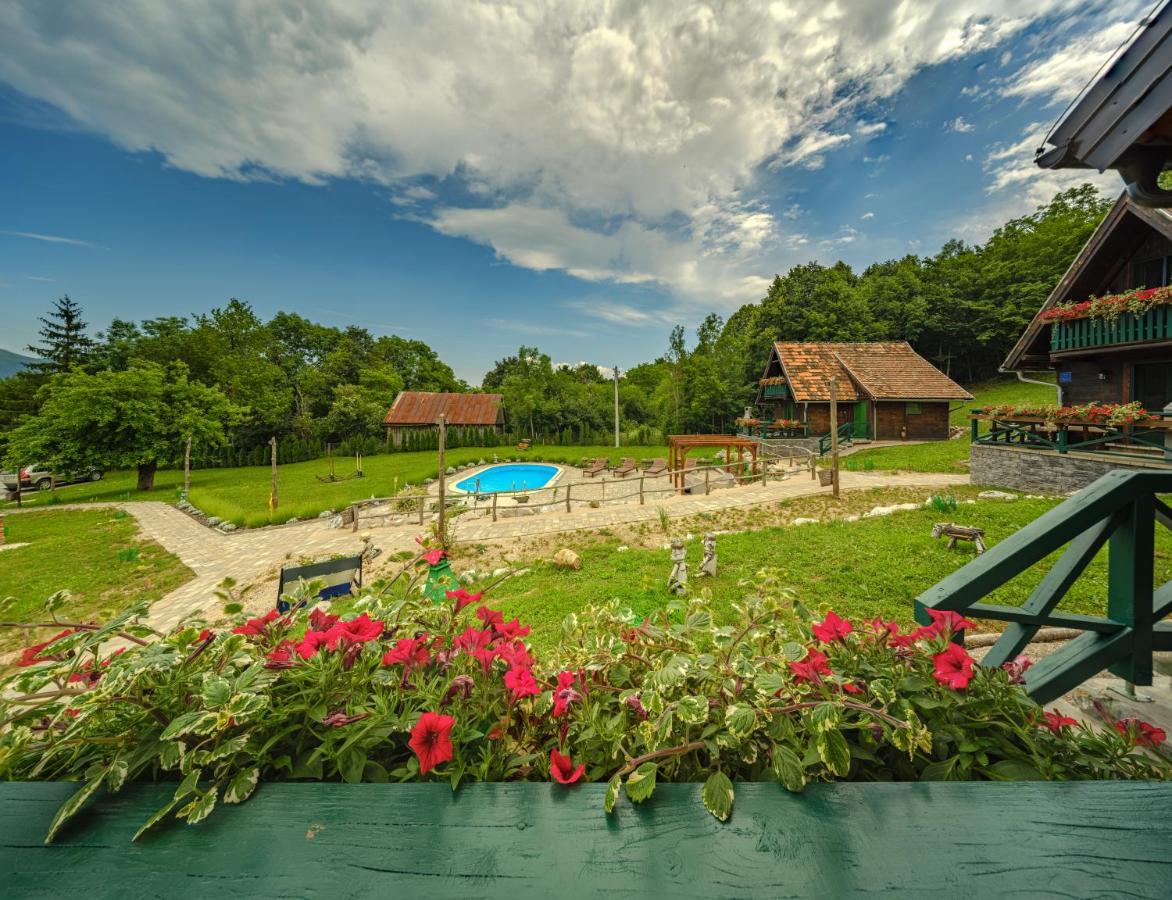 Holiday Park Plitvice Paradise Ξενοδοχείο Korenica Εξωτερικό φωτογραφία